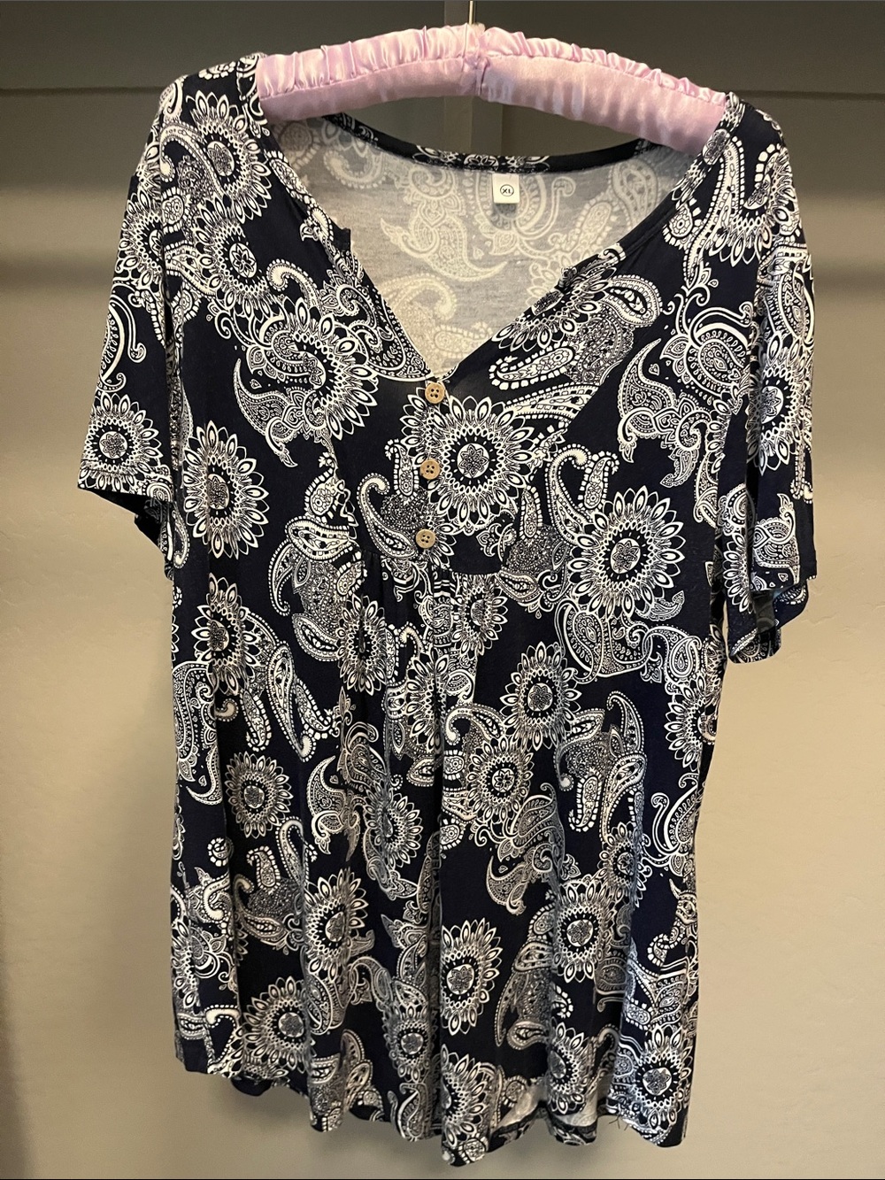Women’s Navy Paisley V-Neck Button Front Tunic Top